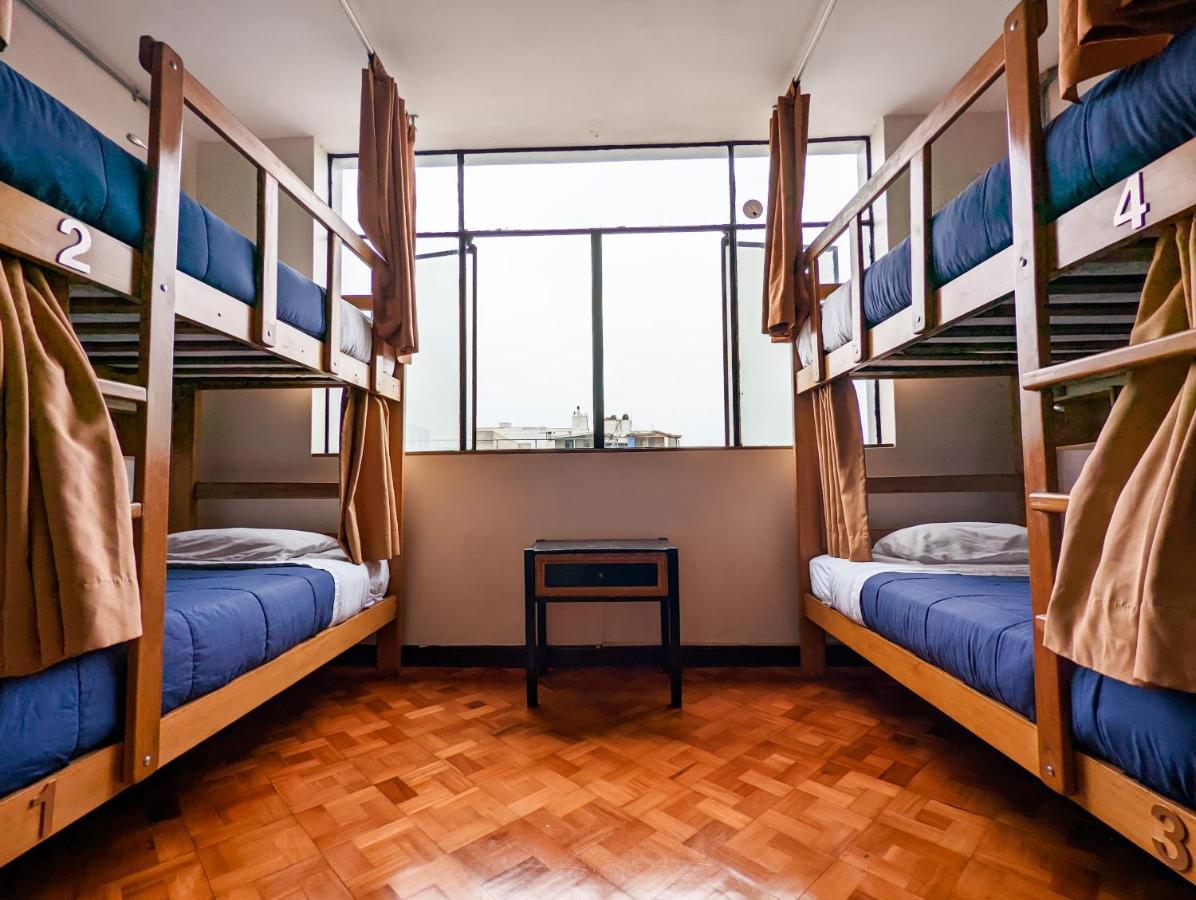Black Llama Hostel Miraflores Lima Exterior photo
